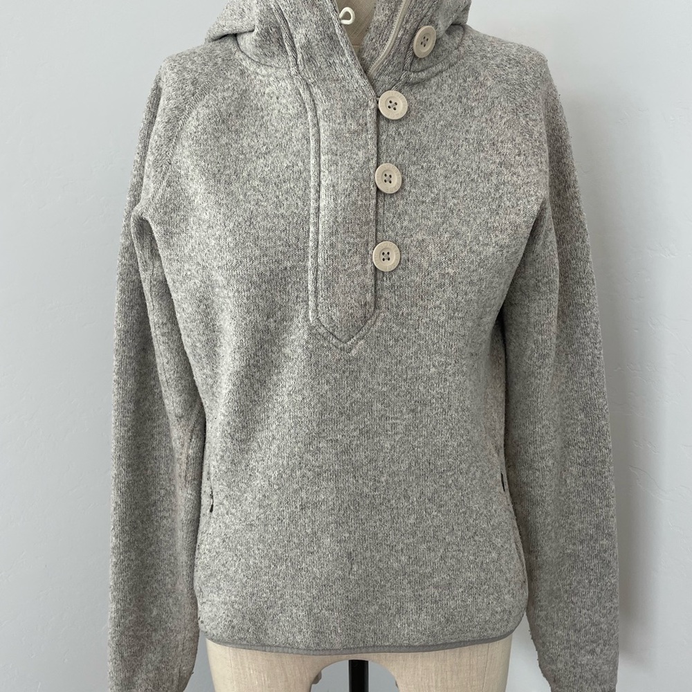 North Face Women's Half Zip Sweater